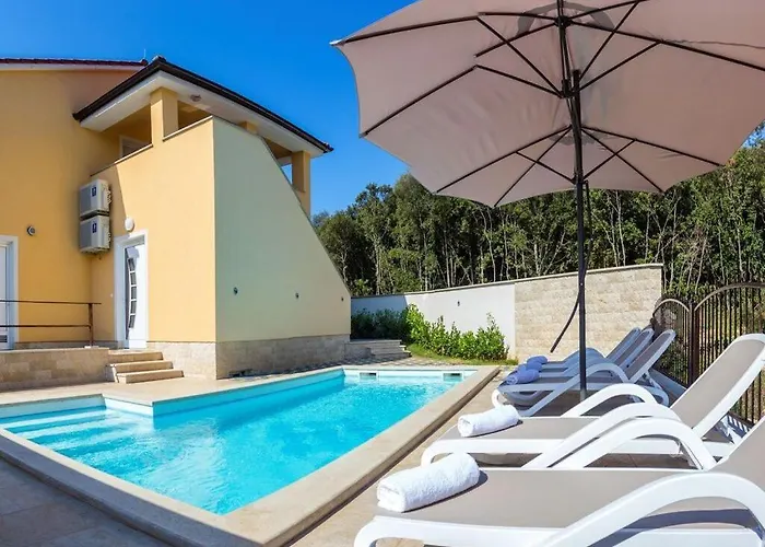 펜션 Comfortable 반졸레